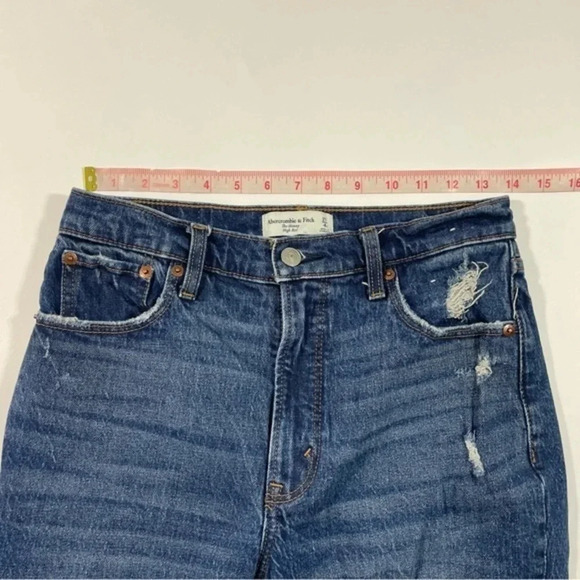 Abercrombie The Skinny High Rise Jeans - Picture 9 of 9